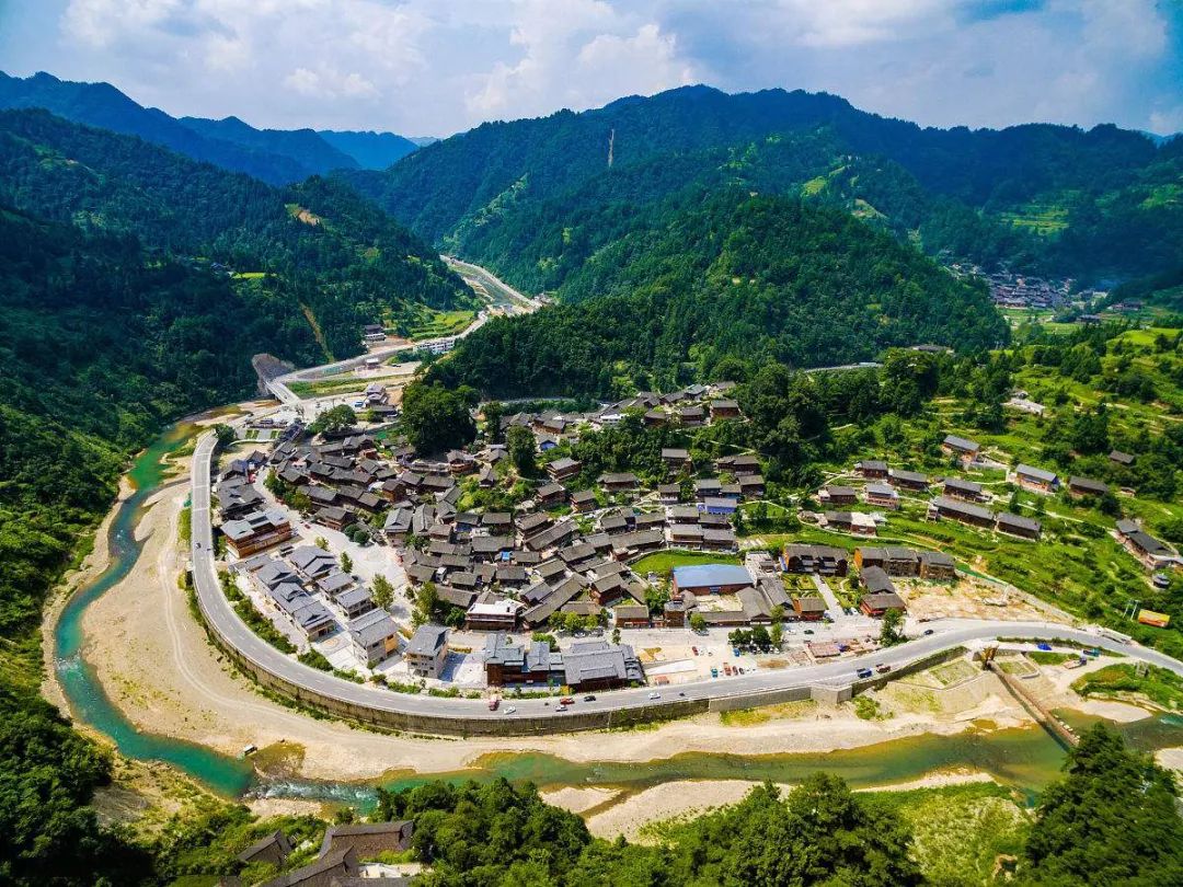 深度游贵州，探寻贵州美景与摄影攻略